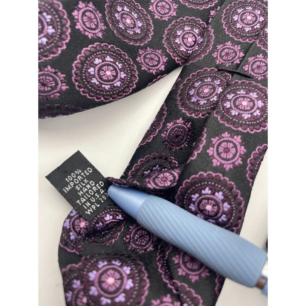 Ike Behar New York Mens Silk Tie Purple Black Medallion Geometric Hand Tailored